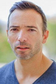 Jérome Care-Aulanier as L'éditeur in Return to the Ridges 2015