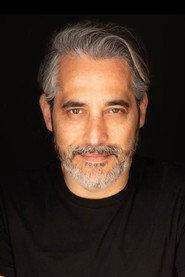 Jorge Fernandes as Emil Oppenheim in A Luz de Judá 2020