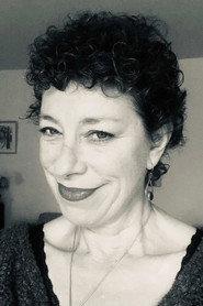 Cécile Jaquemet as Sophie in Les rues s'en souviennent encore 2025