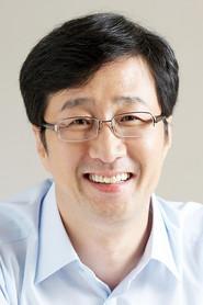 Cheon Ho-sun as Self in Our President 2017