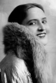 Hermine Sterler as Frau Berndt in Children of No Importance 1926