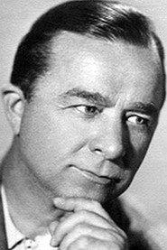 Pyotr Dolzhanov as  in The Bridge 1942