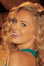 Shanna McLaughlin as Casey in The Summoning 2014