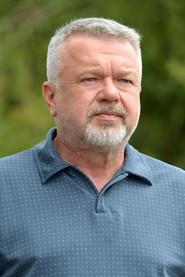 Paweł Okoński as Richter in The Island on Bird Street 1997