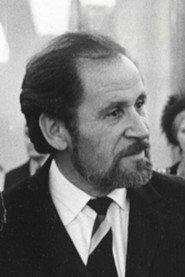 Corado Negreanu as  in Love above all 1982