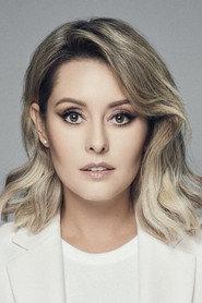 Mariya Kravchenko as Соня in Women vs Men 2015