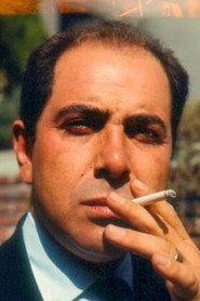 Alberto Pedret as in ¿Me permites matarte? 1994
