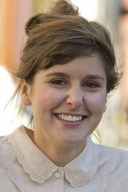 Klô Pelgag as Self - Performer in Pour une histoire... 2021