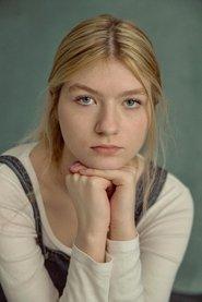 Florence Baker as Ragna in Club Zero 2023