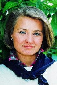 Andrea Söptei as Anna in Espresso 1998