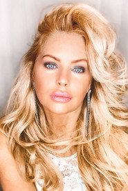 Dawn Rochelle as Party Girl in La Bare 2014