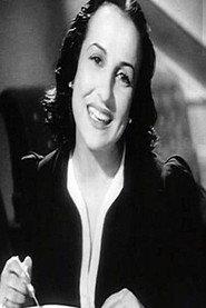Salwa Allam as نعيمة in El Doctor 1939