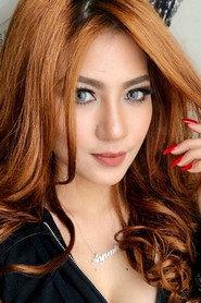 Ayunia Elfahrez as Wanda in 10: The Secret Mission 2017