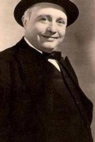 Max Nosseck as Max Fischel in Love's Clover Leaf 1930