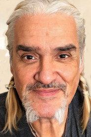 Roberto Pettinato as Animador de TV in Samy and Me 2002
