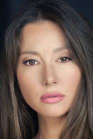 Hong-hu Ada as Shuna in Shuna: The Legend 2012