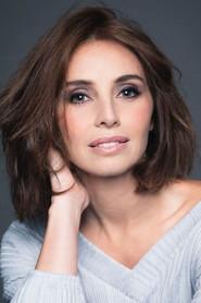María Pedroviejo as Alex in Legami sporchi 2004