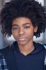 Shamori Washington as Roni Jr in Basketball Girlfriends 2014