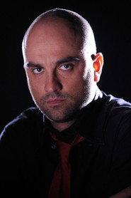 Nico Di Renzo as Ragusa in Din Don 9: Paesani Spaesati 2025