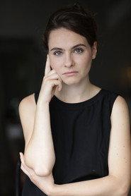 Julie Cléry as La journaliste in Le Sound Desoundeur 2023