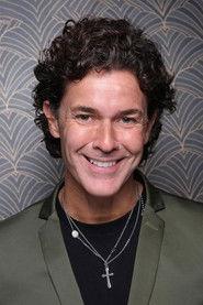 Mariano Martínez as Joaquín in No sabe, no contesta 2002