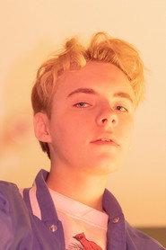 Casper Leonard as Buddy in How to Fix Radios 2021