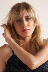 Irene Menichetti as Laura in Torve Fantasie 2019