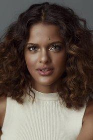 Thainá Duarte as Isaura in In Dog's Words 2016