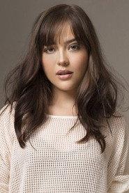 Bella Piero as Virgínia in About Sunflowers