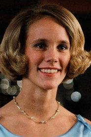 Ulrikke Bondo as Kirsten in Twist and Shout 1984