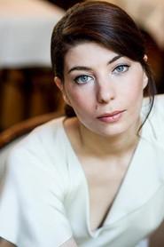 Anne Metzler as Zoé Gassard in Before the Winter Chill 2013