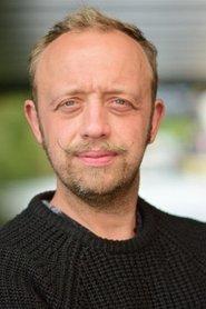 Michael Lambourne as in The Railway Children 2016