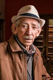 Jorge Vignati as Self in The Principal Enemy 1974