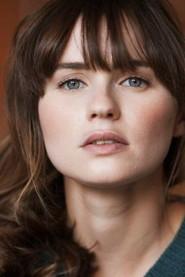 Martina De Santis as Jessica in Fuori Mira 2014