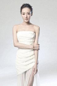 Zhu Hong as Wedding girl in I Belonged to You 2016