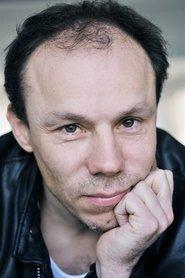 Philippe Beautier as Postman in Une femme amoureuse 2001