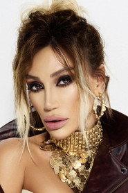 Roya Aykhan as Felaketin sevgilisi in Hey, Brilliant! 2015