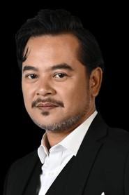 Izzat Yusoff as Izzat in Riak 2023