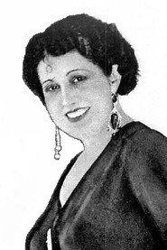 María Luisa Moneró as Madame in Leyenda rota 1940