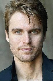 Ryan Clay Gwaltney as Gordon in Testing 2017