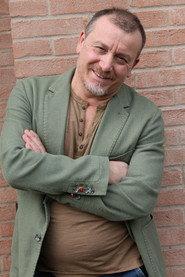 Enzo Stasino as Dott. Cottafava in Stem Cell 2021