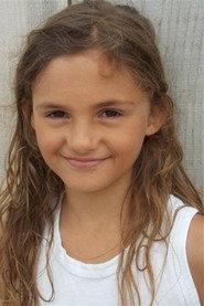 Jeanne Dauny as Daughter of Doctor Paul Lamarade in Zygomatiques 2013