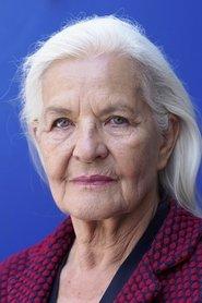 Hildegard Schmahl as Ina in Nowhere in Africa 2001