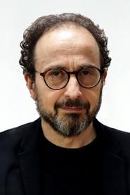 Philippe Moati as Self in The Superstores Wars or the Survival of the Strongest 2018