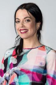 Violaine Gillibert as Sarah in Just Like a Woman 2020