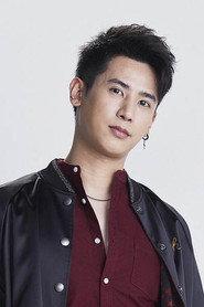 Korn Khunatipapisiri as Zee in Love's Coming 2014