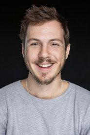 Joakim Robillard as Félix in Smoke Shell 2016