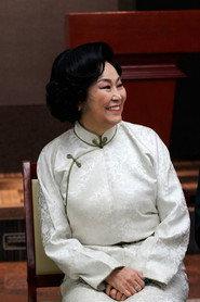 Suvd Namsrai as Tsendsuren in Listen, on the Other Side 1972