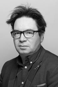 Guillaume Aretos as Le Chuchoteur / The Whisperer (voice) in Puss in Boots: The Three Diablos 2012