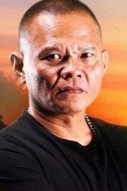 Deny Firdaus as Murad in Preman Pensiun 2019
